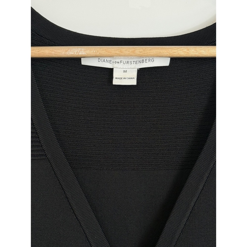 Diane von Furstenberg Pleated Bandage Fit & Flar Little Black Dress M DVF LBD - Picture 5 of 12